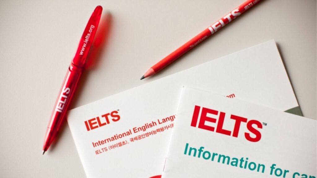 Thang điểm IELTS: Cách tính và ý nghĩa từng band điểm 10 Bốn tiêu chí chấm điểm IELTS Writing