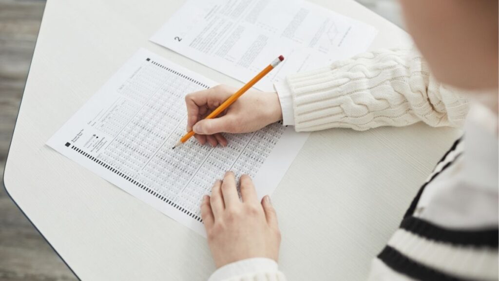 TOEIC 2 kỹ năng là gì? Cấu trúc 7 Part, thang điểm và ý nghĩa kết quả 3 Cấu trúc 7 Part của bài thi TOEIC 2 kỹ năng